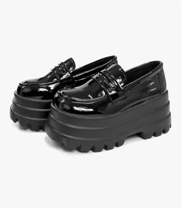 LOVE HUNTER 통굽 8cm 트리플 밑창 로퍼