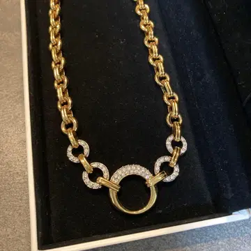 주말 가격 인하! SWAROVSKI 목걸이 초커 골드 컬러