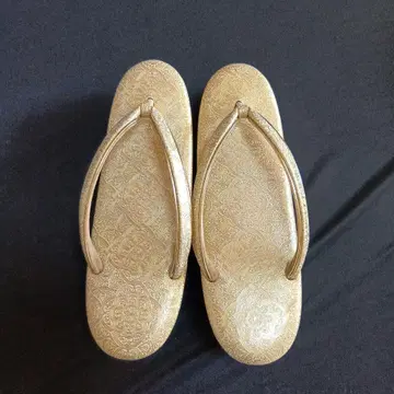 골드 컬러 문양 조리 긴자 코마츠야 제