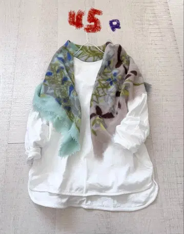 45R 얇은 소재 울 스톨 45rpm umii908