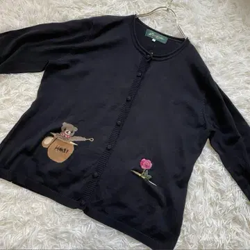 장밋빛 인생 곰과 꽃 자수 장식 블랙 가디건