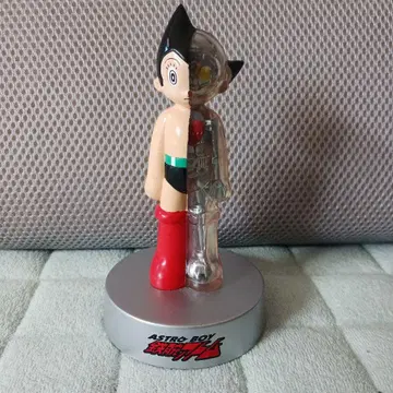 철완 아톰 반투명 피규어 2004 SEGA 받침대 포함 박스 없음