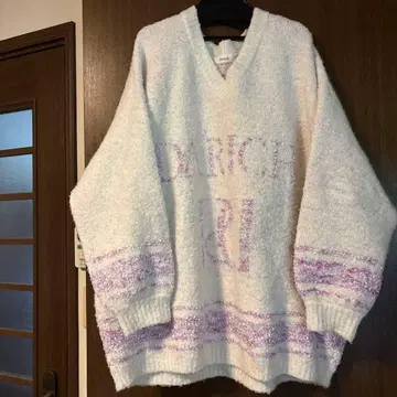 Darich V넥 스웨터