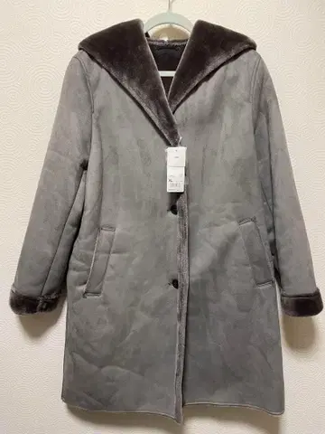 새상품 유니클로 여성용 그레이 무스탕 터치 후디드 코트 XL