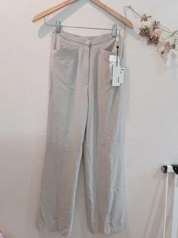 여성용 슬랙스 사이즈 7