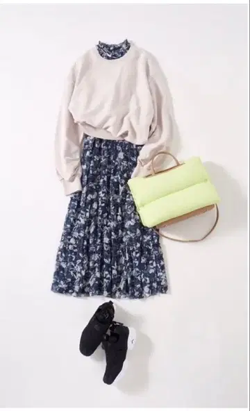 미라 오웬 꽃무늬 롱 원피스 쉬폰