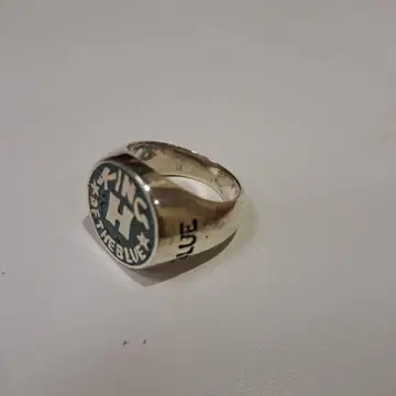 할리우드 런치마켓 반지