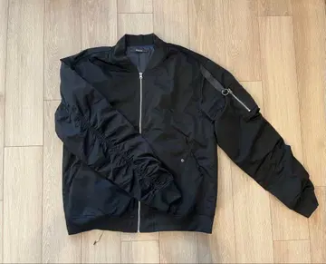 블랙 MA-1 플라이트 자켓