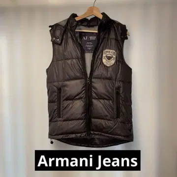Armani Jeans 블랙 다운 베스트
