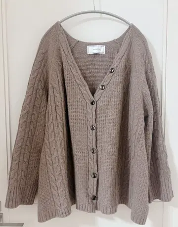 컨디션 최상 my clozette 니트 플레어 가디건