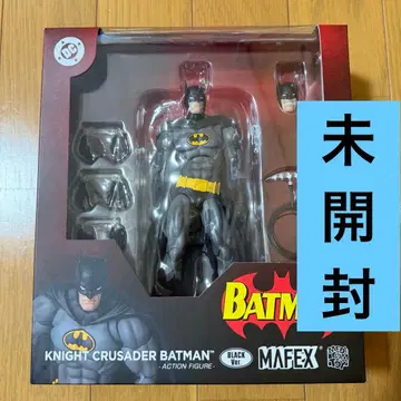 MAFEX 마펙스 KNIGHT CRUSADER BATMAN 한정판