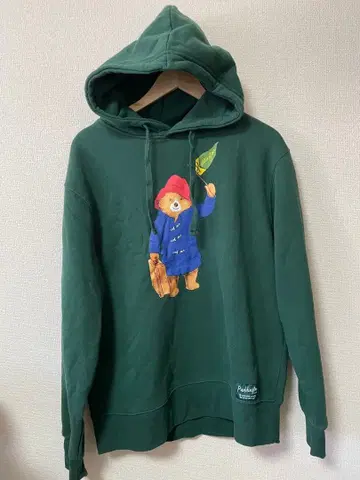 ZARA 패딩턴 콜라보 그린 후드티 L 사이즈 단종 상품