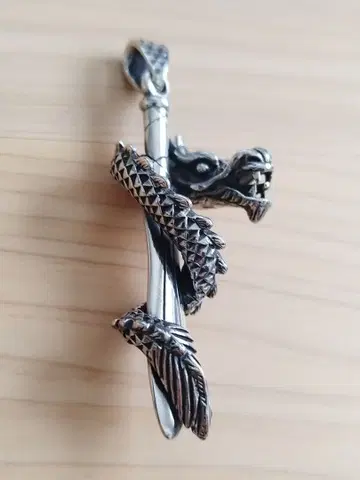 드래곤 디자인 실버 펜던트 탑