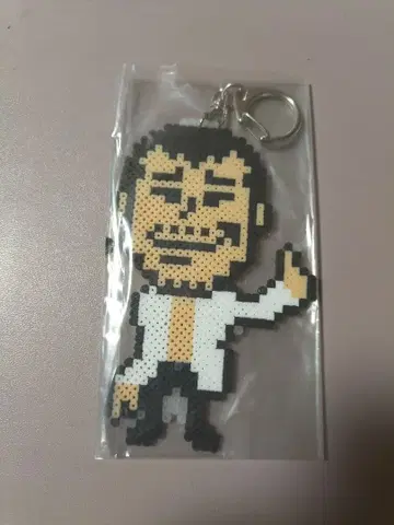 서있는 모습 키링 야자와 에이요시풍