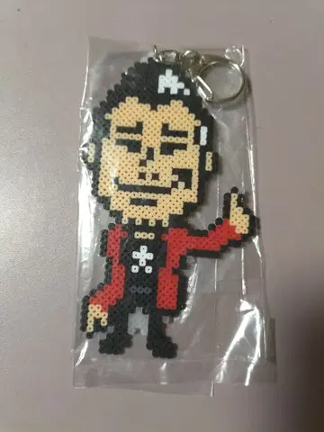 서 있는 모습 키링 야자와 에이요시풍 빨간색 자켓