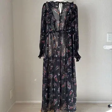 H&M 꽃무늬 맥시 길이 원피스