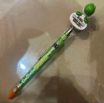 라스트 1점 USJ 한정판 닌텐도 욧시 피규어 포함 볼펜