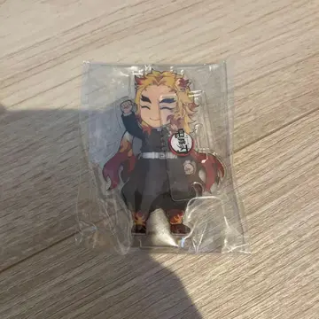 이어지는 랜덤 아크릴 스탠드 렌고쿠 쿄쥬로