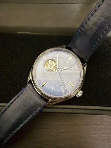 ORIENT STAR 자동 와인딩 시계 스켈레톤 다이얼 파랑