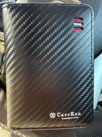 CarrKen 이단 접이식 지갑 블랙 가죽풍