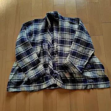 택 포함 45r 로브 셔츠