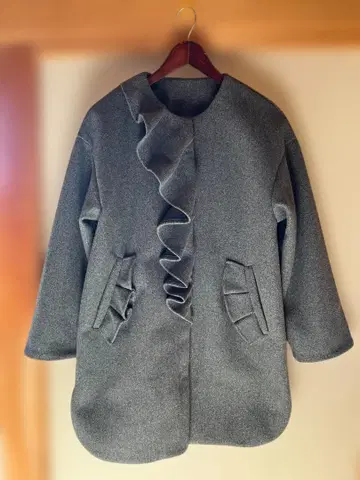 프릴 달린 노카라 자켓 그레이 M