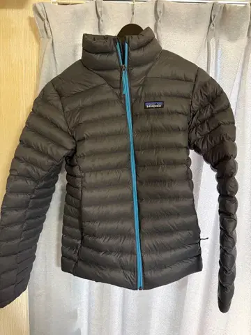 patagonia 다운 스웨터 사이즈 XS