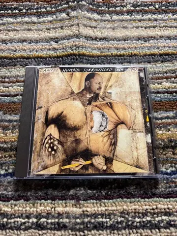 Daniel humair 에릭 돌피 surrounded