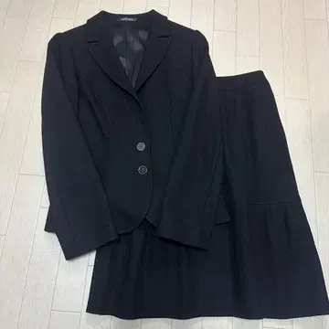 새상품급 뉴요커 가을/겨울 스커트 수트 11