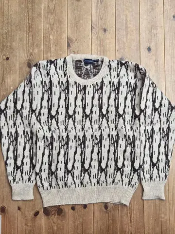 맨해튼 니트 크루넥 스웨터