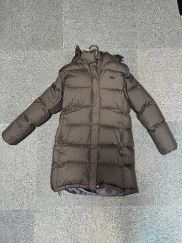 LACOSTE 후드 부착 다운 자켓 36 사이즈 다크 그레이