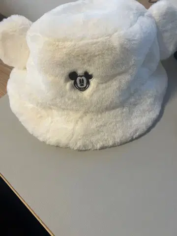 미키마우스 플리스 모자 화이트