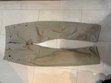 지스타 로우 베이지 3D 슬림핏 치노 팬츠