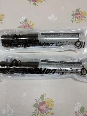 Snow Man Dome Tour 2025 응원봉 2개 세트
