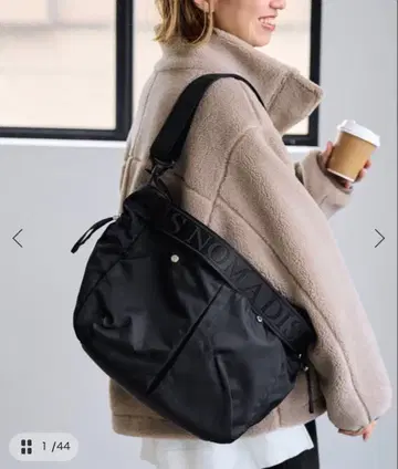 미사용! 노마디스 블랙 숄더백