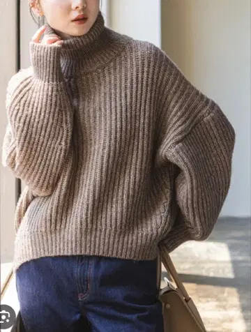 noble 달브라이트 라메 편애 오버 니트 베이지