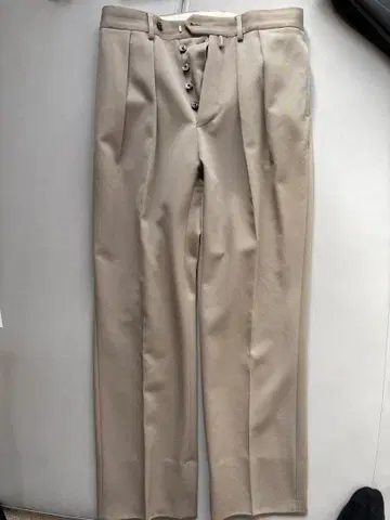 NEAT 베이지 슬랙스 46