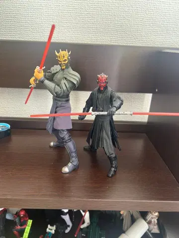 해즈브로 블랙 시리즈 다스 몰, 새비지 오프레스