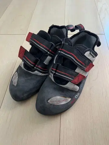 Red Chili 클라이밍 슈즈 블랙/레드