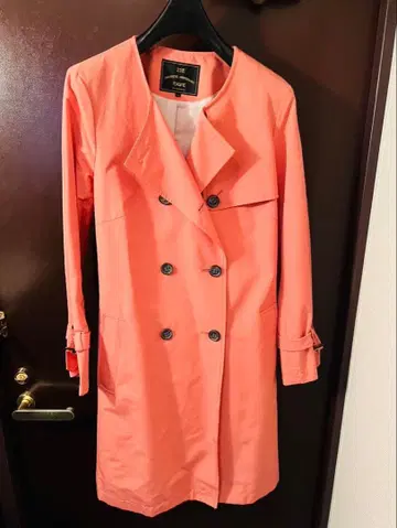 핑크 트렌치코트 44 사이즈