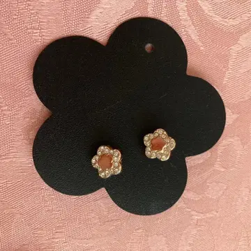 마리콴트 귀걸이 핑크 골드