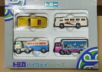 토미카 기프트 세트 하이웨이 시리즈
