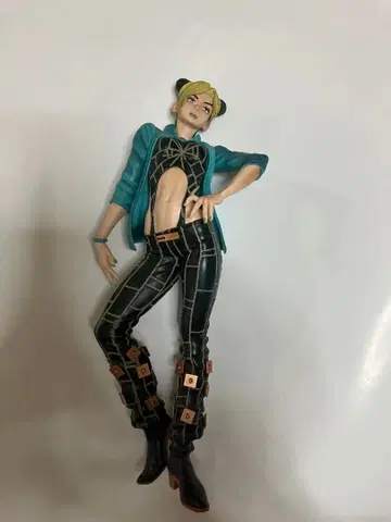 죠죠의 기묘한 모험 피규어 세트