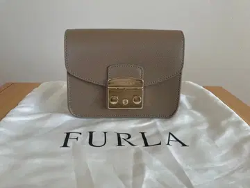 FURLA 미니 크로스바디백 메트로폴리스