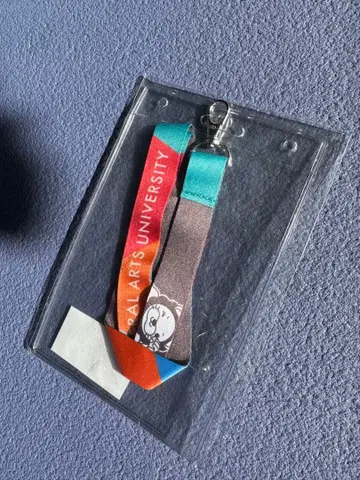 리베스티 명찰 지갑 스트랩