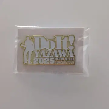 야자와 에이요시 2025년 투어 핀 배지