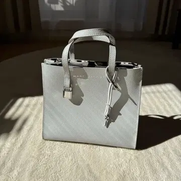 마크 제이콥스 그레이 미니 토트백