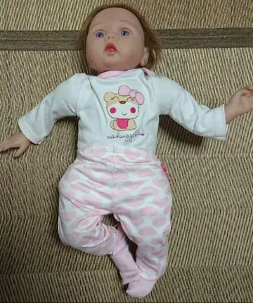 리얼 아기 인형 리얼 아기 아기 인형 kgniessme 인형 레어