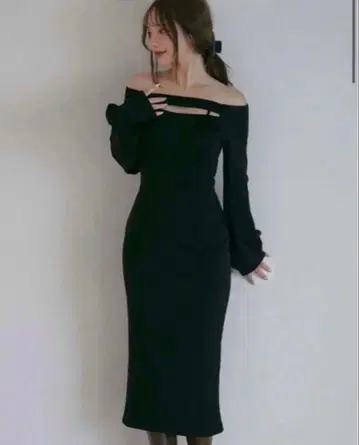 Bebe ribbon dress ANDMARY