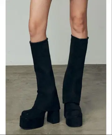 EMODA 플레어 커버 핏 부츠 S 사이즈